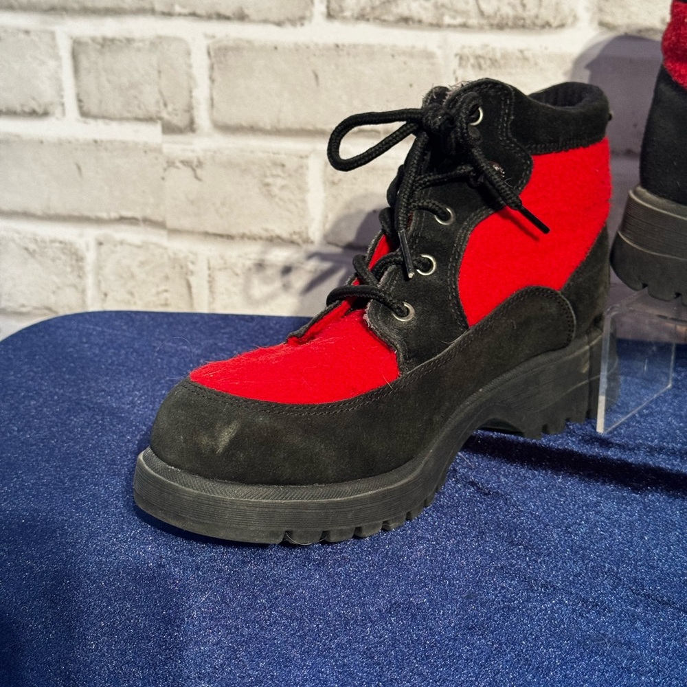 🔥 Polar Red & Black Hiking/Combat Boots – Size 9🔥 - Picture 5 of 11